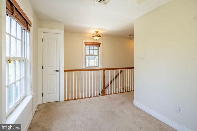 6 LETCHWORTH AVE, Yardley, PA 19067