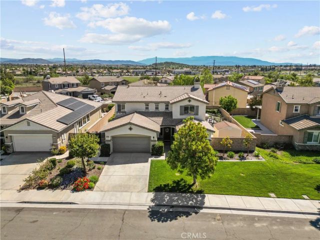 35628 Hawkeye St, Murrieta, CA 92563