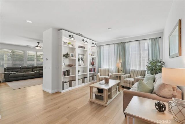 35628 Hawkeye St, Murrieta, CA 92563