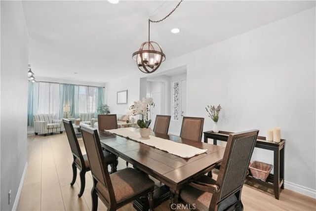 35628 Hawkeye St, Murrieta, CA 92563