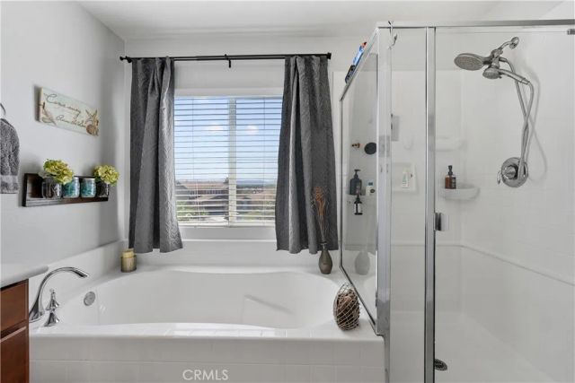 35628 Hawkeye St, Murrieta, CA 92563