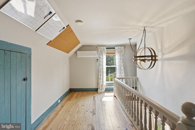 29674 OLD VALLEY PIKE, Strasburg, VA 22657