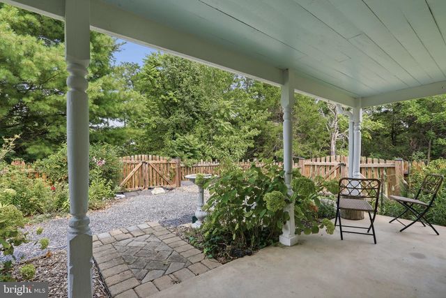 29674 OLD VALLEY PIKE, Strasburg, VA 22657
