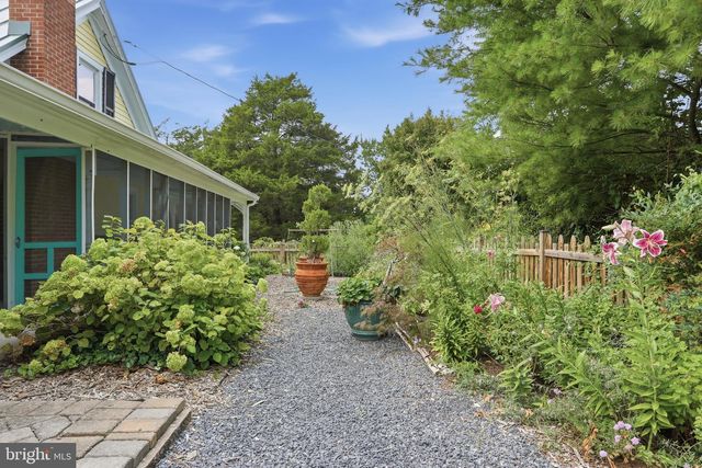 29674 OLD VALLEY PIKE, Strasburg, VA 22657