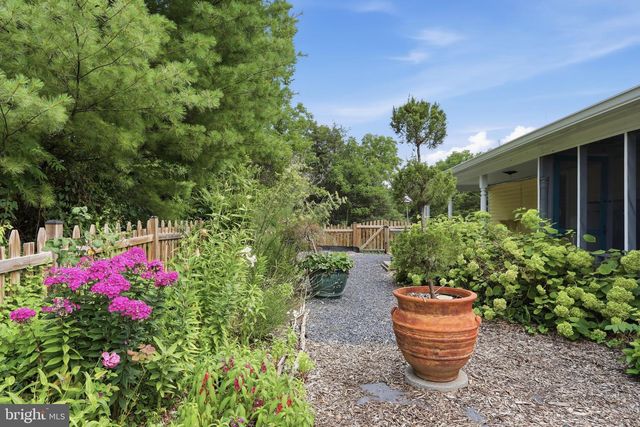 29674 OLD VALLEY PIKE, Strasburg, VA 22657