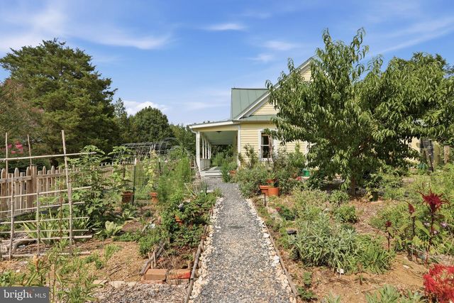 29674 OLD VALLEY PIKE, Strasburg, VA 22657