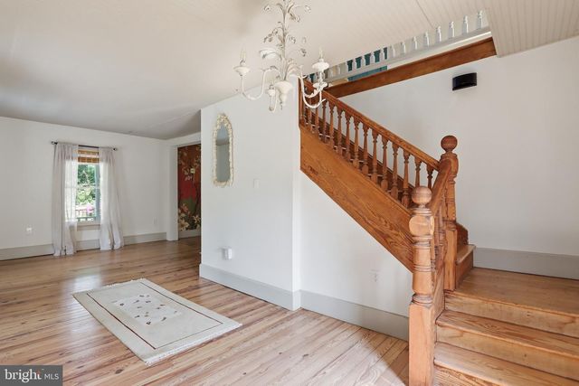 29674 OLD VALLEY PIKE, Strasburg, VA 22657