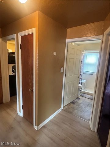 16721 Harvard Avenue, Cleveland, OH 44128