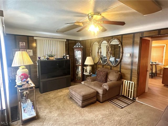 16721 Harvard Avenue, Cleveland, OH 44128