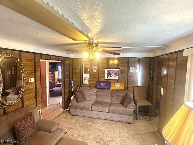 16721 Harvard Avenue, Cleveland, OH 44128