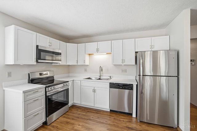 5160 Old Oak Trail, Delhi Twp, OH 45238