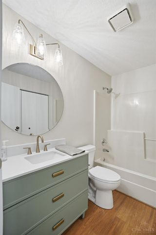 5160 Old Oak Trail, Delhi Twp, OH 45238