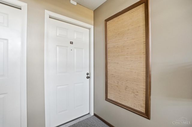 5160 Old Oak Trail, Delhi Twp, OH 45238