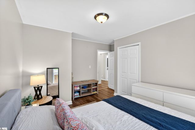 7 Burns Circle, Greenville, SC 29605