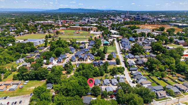 7 Burns Circle, Greenville, SC 29605