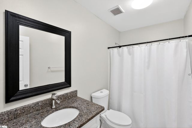 7 Burns Circle, Greenville, SC 29605