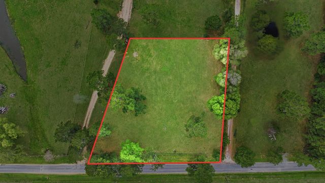 882 Four Notch Road, Huntsville, TX 77340