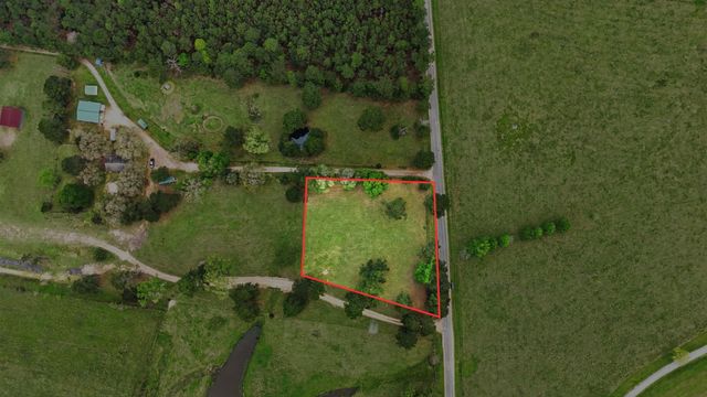 882 Four Notch Road, Huntsville, TX 77340