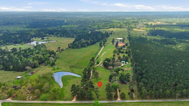 882 Four Notch Road, Huntsville, TX 77340