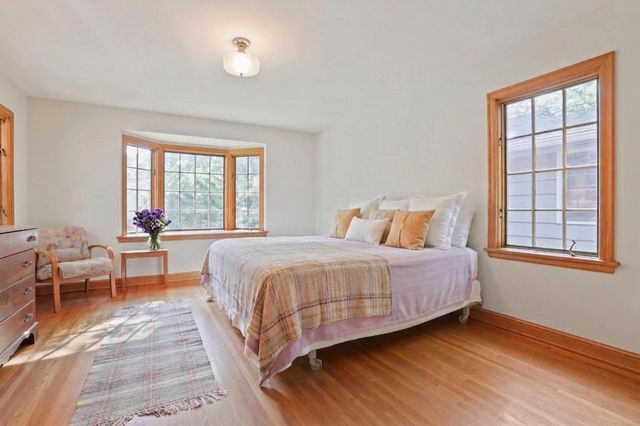 1393 Keston Street, Saint Paul, MN 55108