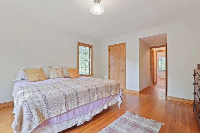 1393 Keston Street, Saint Paul, MN 55108