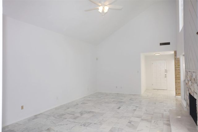 2210 Shadowbriar Drive, Houston, TX 77077