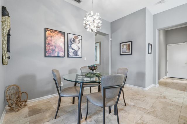 150 Rockmont Cir, Sacramento, CA 95835
