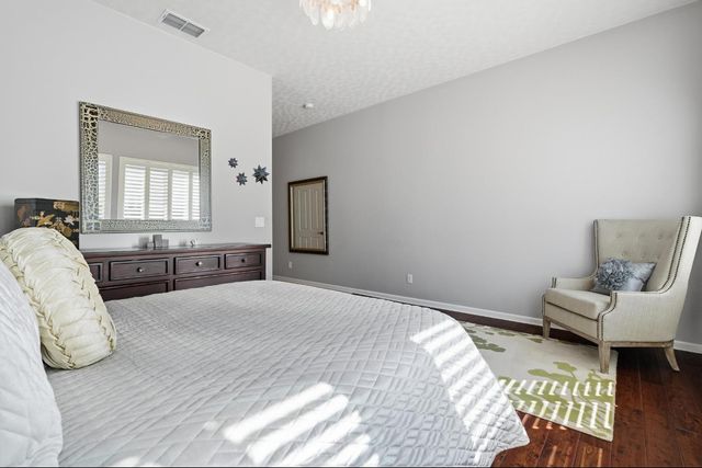 150 Rockmont Cir, Sacramento, CA 95835