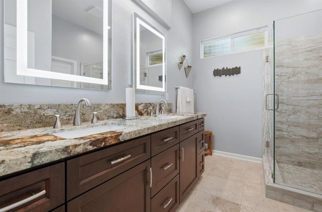 150 Rockmont Cir, Sacramento, CA 95835