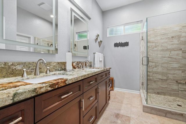 150 Rockmont Cir, Sacramento, CA 95835