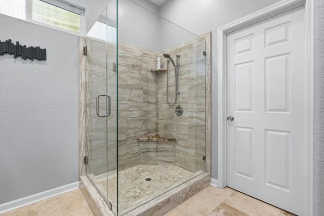 150 Rockmont Cir, Sacramento, CA 95835