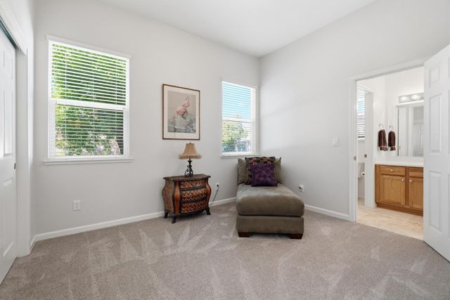150 Rockmont Cir, Sacramento, CA 95835