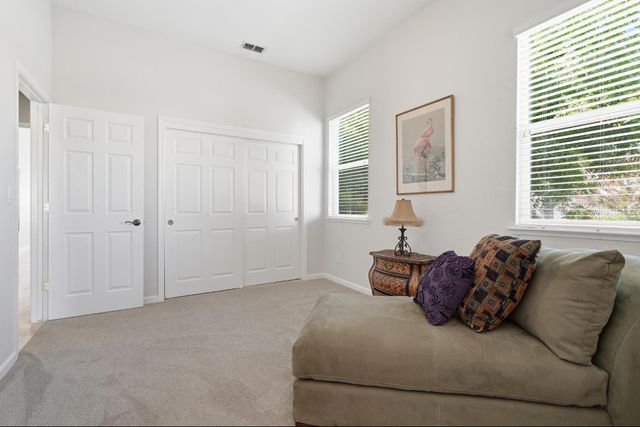 150 Rockmont Cir, Sacramento, CA 95835