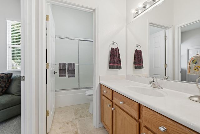 150 Rockmont Cir, Sacramento, CA 95835