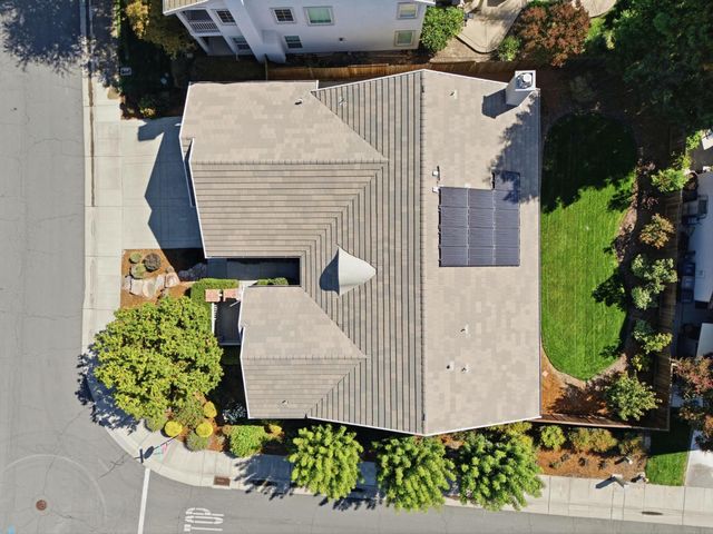 150 Rockmont Cir, Sacramento, CA 95835