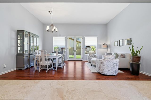 150 Rockmont Cir, Sacramento, CA 95835