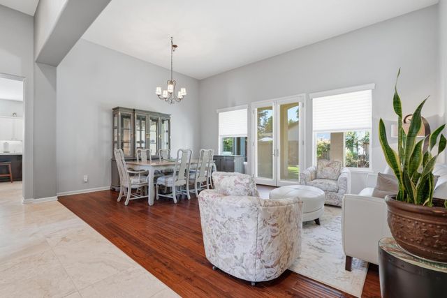 150 Rockmont Cir, Sacramento, CA 95835