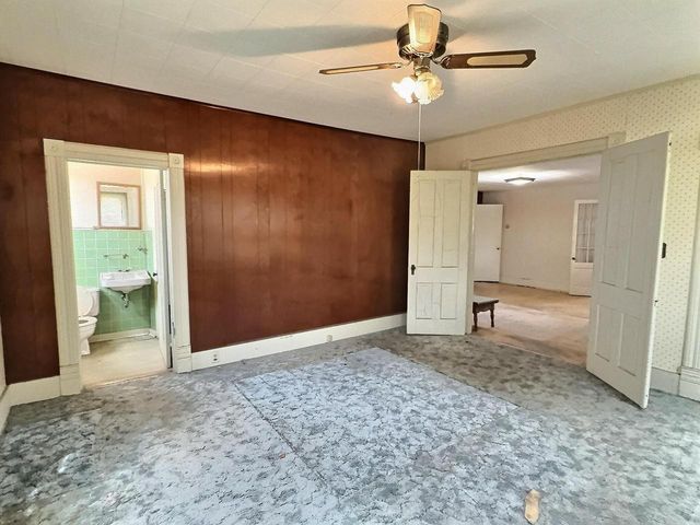 1833 MINNESOTA STREET, Oshkosh, WI 54902