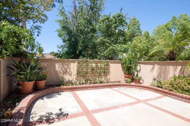 417 Zeno Way, Oak Park, CA 91377