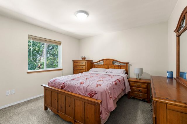 10725 E Broadway Ave, Spokane Valley, WA 99206