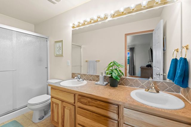 10725 E Broadway Ave, Spokane Valley, WA 99206