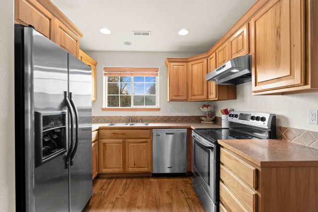 10725 E Broadway Ave, Spokane Valley, WA 99206