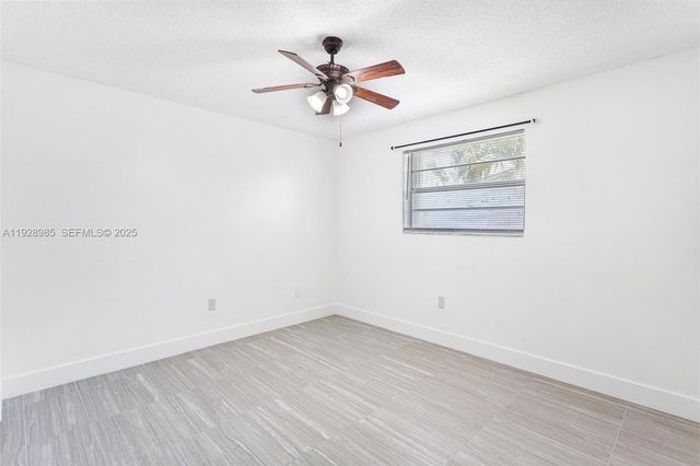 1722 NW 5th St 1722, Miami, FL 33125