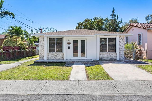 1722 NW 5th St 1722, Miami, FL 33125