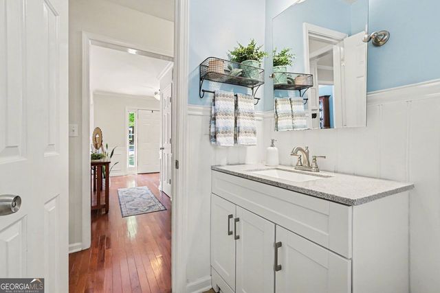 1925 Paddock Court, Lawrenceville, GA 30043
