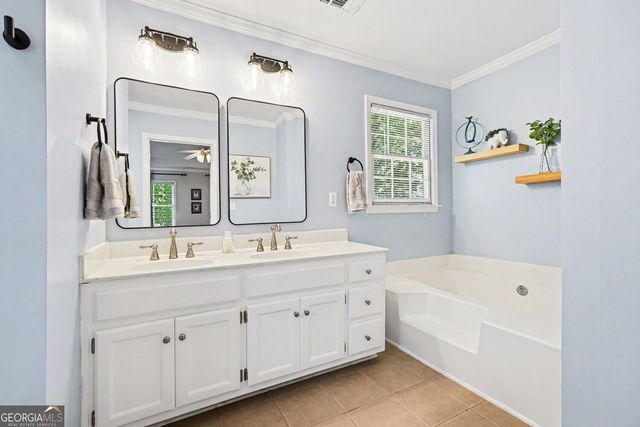1925 Paddock Court, Lawrenceville, GA 30043