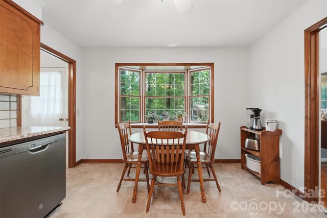 104 Laurelwood Drive, Morganton, NC 28655