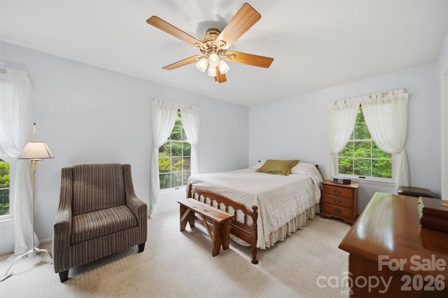 104 Laurelwood Drive, Morganton, NC 28655