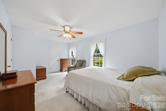 104 Laurelwood Drive, Morganton, NC 28655