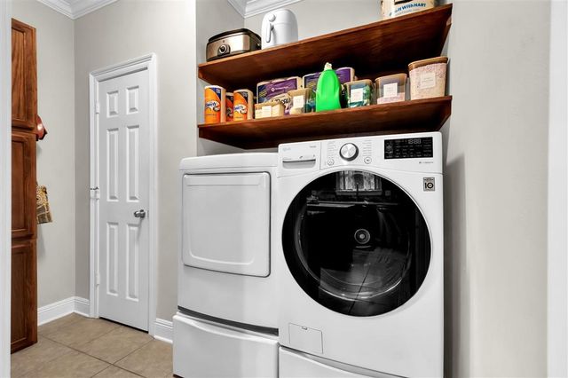 1636 N Woodland Forest Drive, Lake Charles, LA 70611